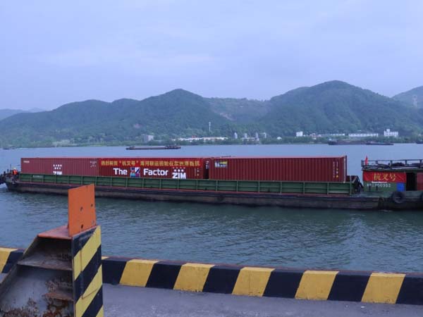 “杭叉號”海河聯(lián)運班輪成功首航，又一精品航線“金名片”